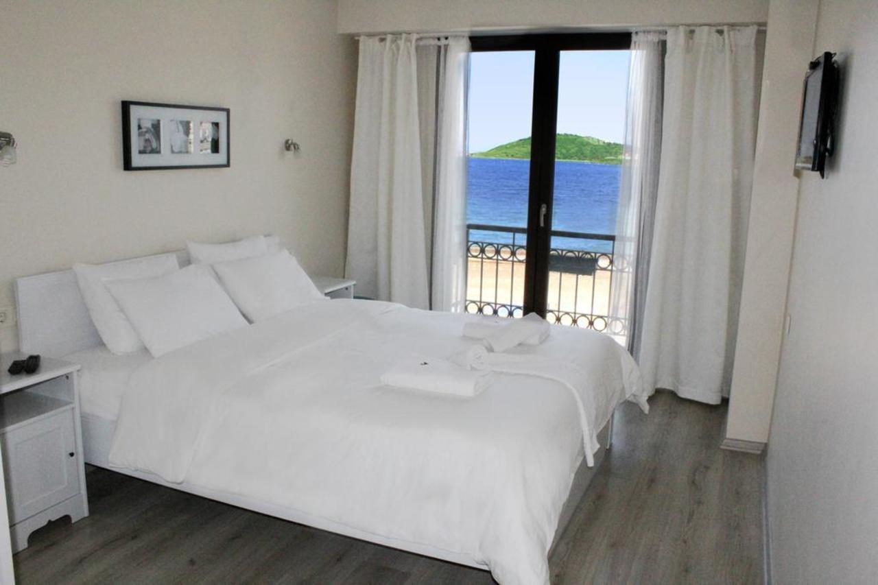Nemrut Bay Otel Yenifoca 외부 사진