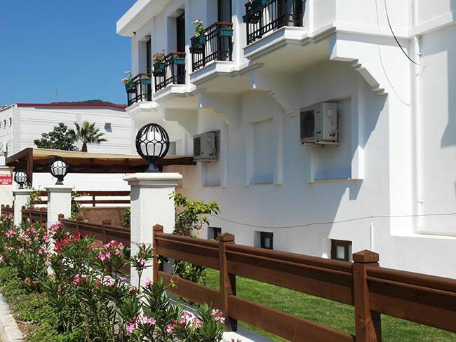Nemrut Bay Otel Yenifoca 외부 사진