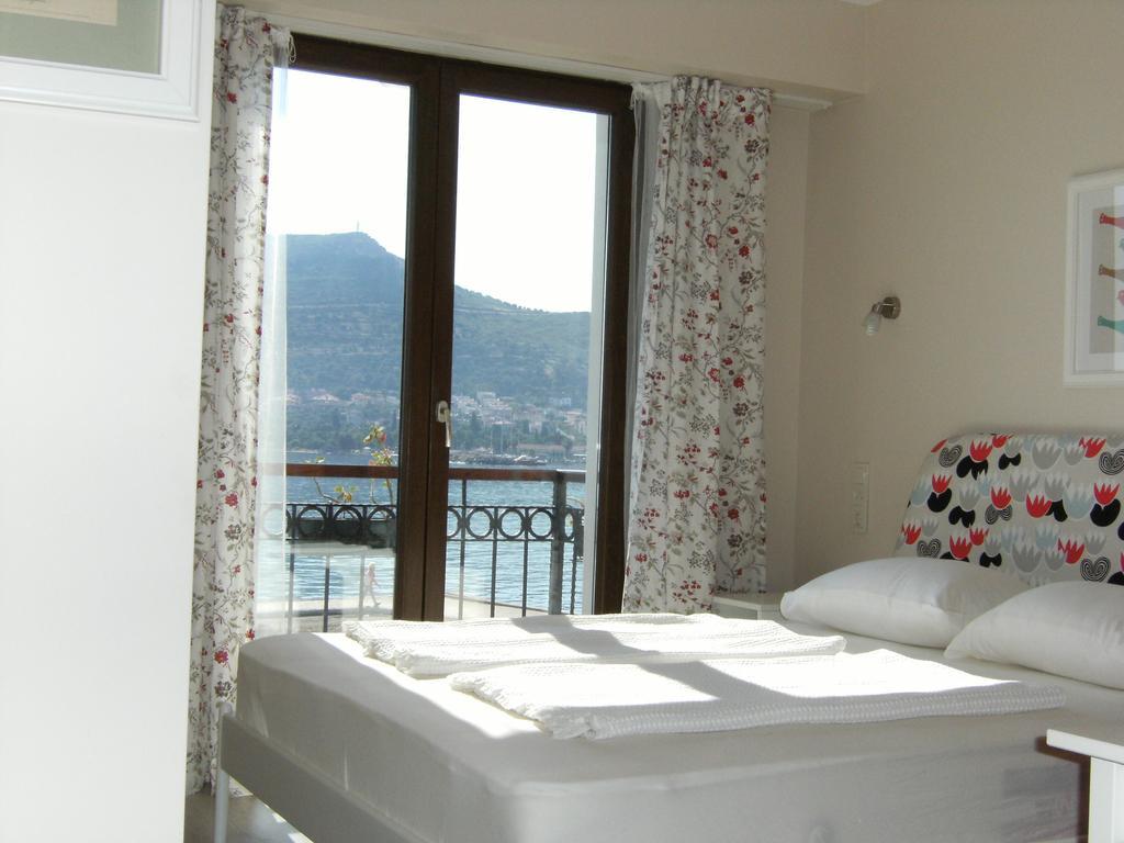 Nemrut Bay Otel Yenifoca 객실 사진